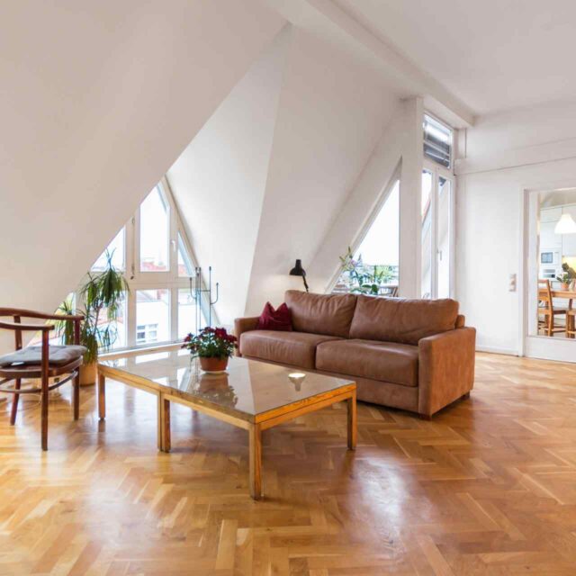 https://izozer.com/wp-content/uploads/2018/09/gallery_projects_07-640x640.jpg